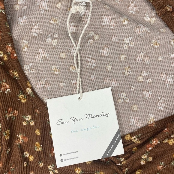 SEE You Monday Casual Floral Dress - Picture 3 of 4